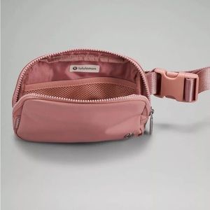 Brand new Lululemon everywhere belt bag